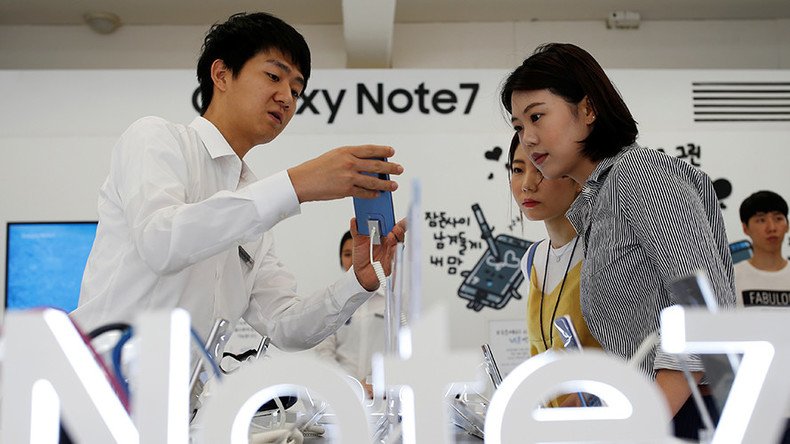 Samsung withdraws flagship Galaxy Note 7 over exploding battery risk