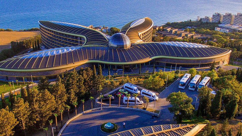 5-star Sir Norman Foster Crimean spa resort tops Euro poll (PHOTOS, VIDEOS)