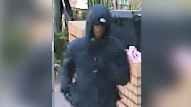 Thugs’ shotgun murder attempt caught on video in south London (VIDEO)