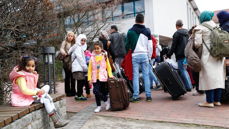 Overwhelming majority of refugees in Germany are overqualified – OECD report
