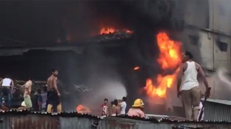 At least 26 killed, 50 injured in huge Bangladesh factory blast & fire (VIDEO)