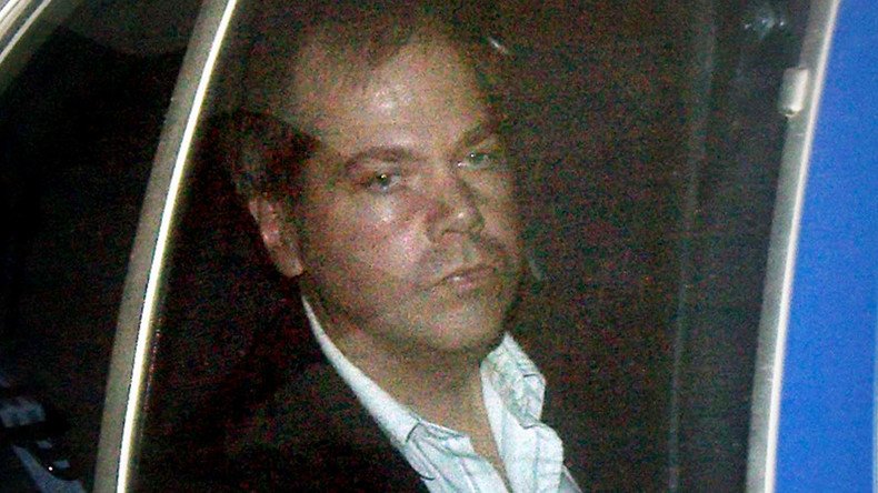 Hinckley goes home: Man who shot Reagan & obsessed over Jodie Foster released
