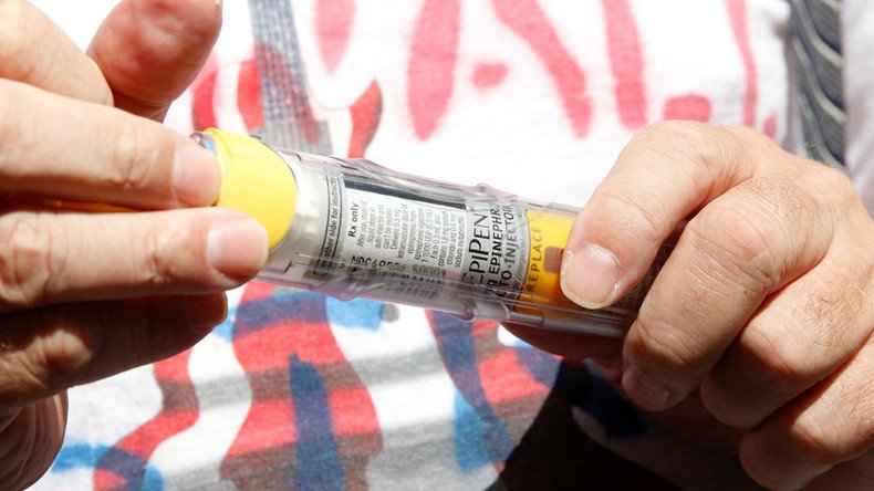 Cheap EpiPen alternative could hit market at $50 per device
