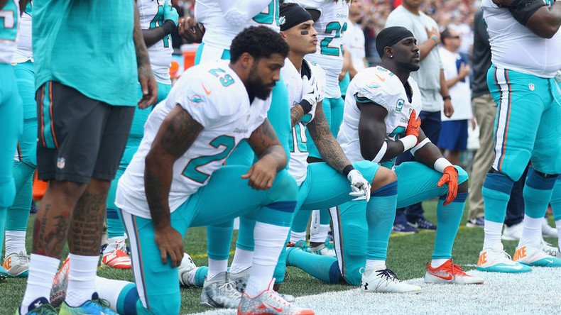 US anthem protests increase despite police criticism