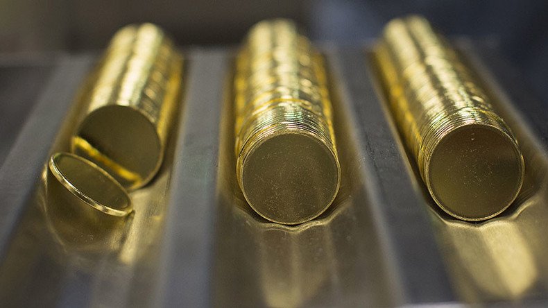 Laying the golden eggs: Canadian Mint employee accused of hiding $135k worth of gold…up his bum