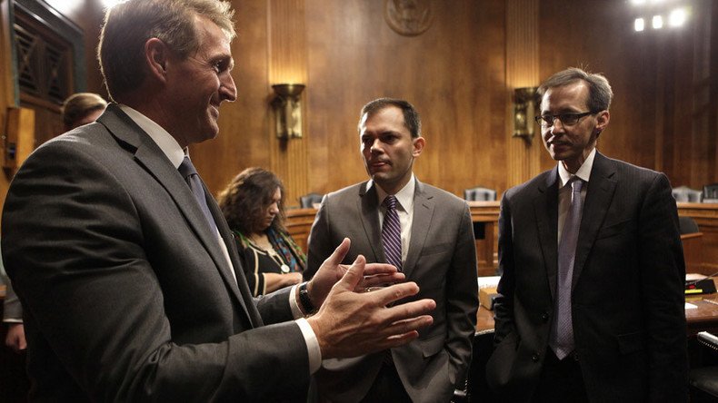 Tech invests in Washington: Internet companies lobby big on Capitol Hill