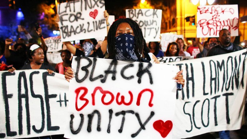 Charlotte protesters march on highway in 4th night of demonstrations