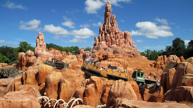 Roller coaster relief: Theme park rides may aid passage of kidney stones, study says