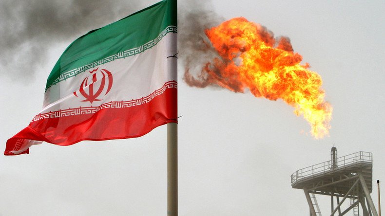 Iran not ready to freeze oil output with other producers at Algeria meeting