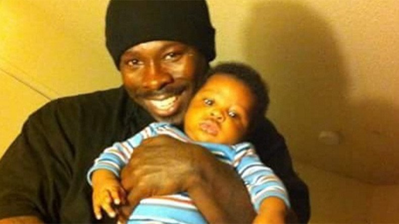 Man tased by California police dies during struggle with officers