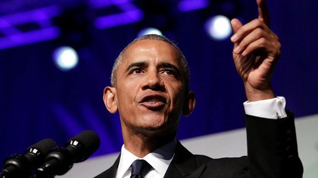 'Personal insult' for Obama if black Americans don't vote Clinton