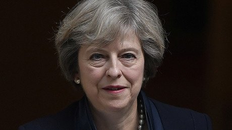 ‘Hard Brexit’ looms as May pressured to name the date