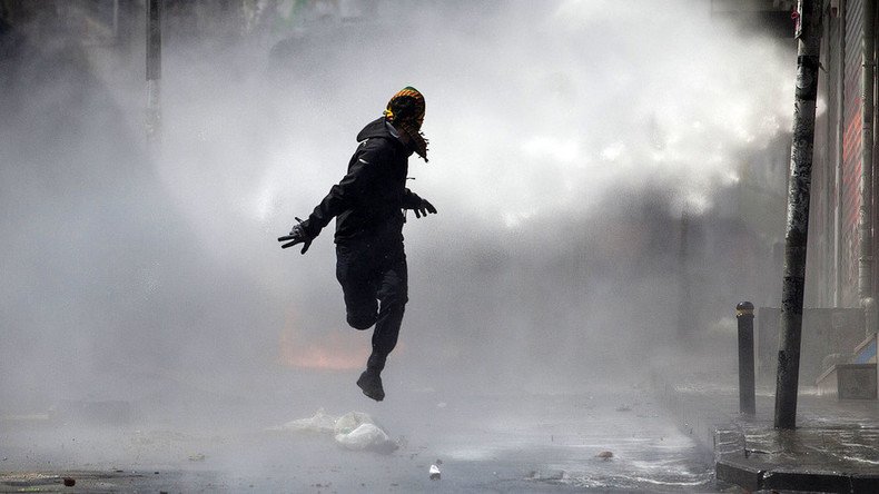 Sale of tear gas & water cannon to ‘human rights-abusing’ Gulf nations worth millions to UK