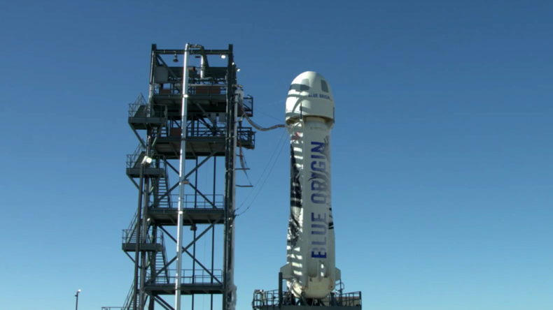 Blue Origin blasts emergency crew capsule skyward in project milestone (VIDEO)