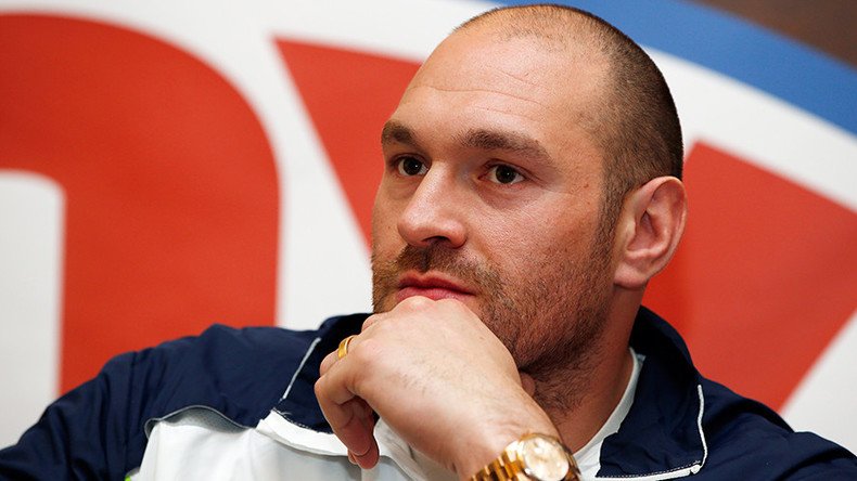 WBA boss offers support to Tyson Fury, but may strip him of title