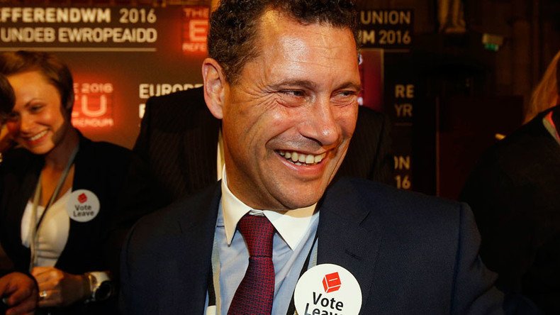 Steven Woolfe quits ‘ungovernable & rotten’ UKIP after EU parliament punch-up