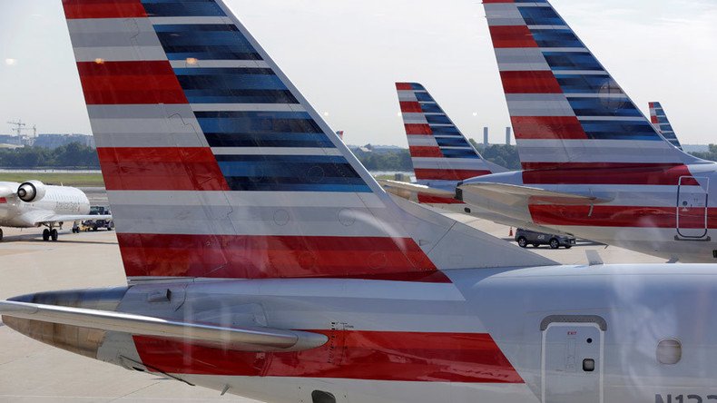 Passengers gain ‘unauthorised access’ to American Airlines plane in Philadelphia