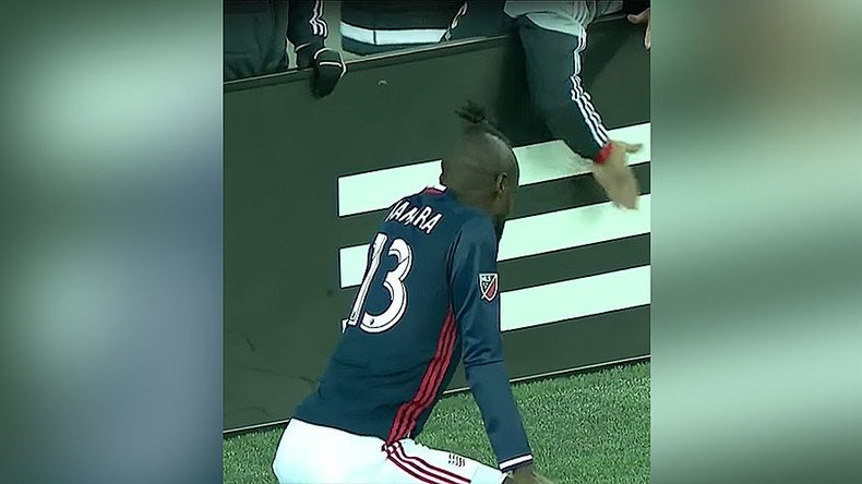 Twerk out: MLS player gets booked for celebratory dance (VIDEO)