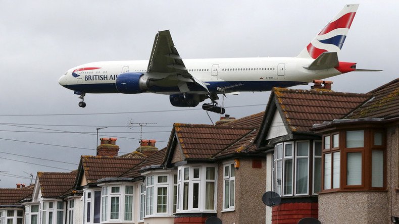 UK ministers approve Heathrow airport expansion