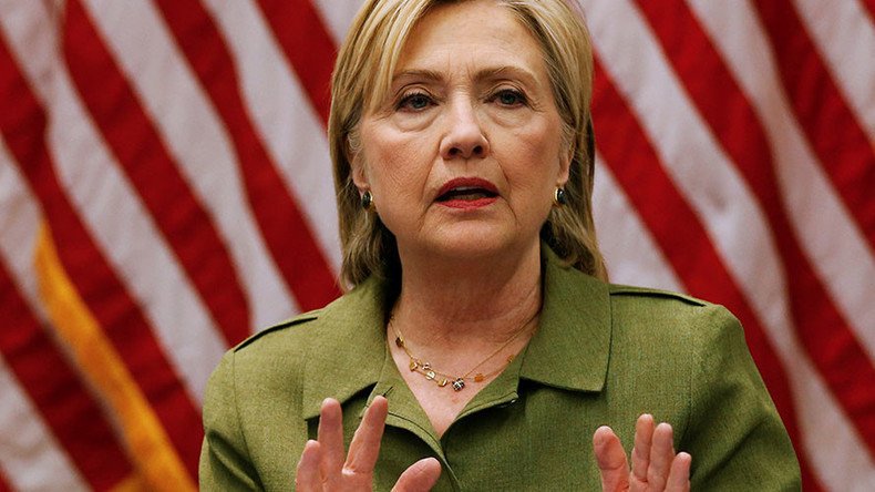 'There's no good answer': Podesta leaks show Clinton campaign stumped by email server debacle