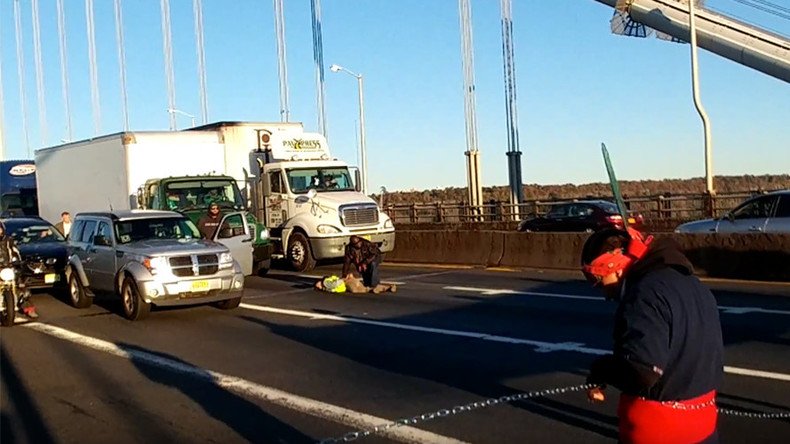 ‘We are visible’: 11 arrested after blocking New York bridge during morning rush hour (VIDEO)