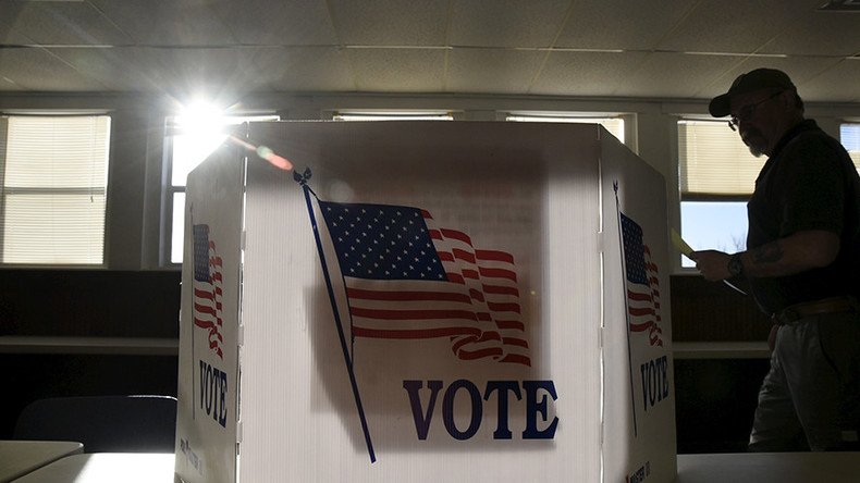 New Yorkers fight to overturn ballot selfie ban