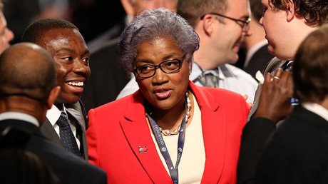Wikileaks: DNC chief Donna Brazile disclosed Sanders Twitter strategy to Clinton