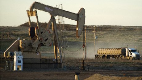 Saudi Arabia & Gulf allies ready to slash oil output 4% - report