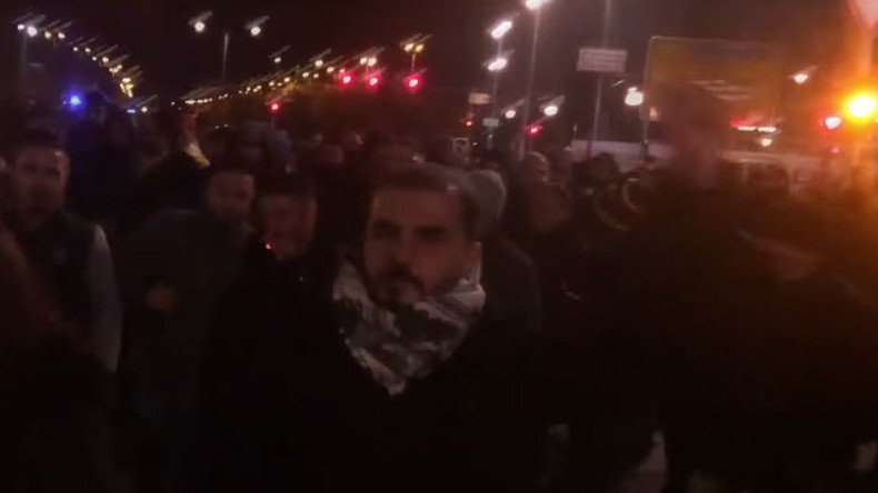 Kurds take to streets of Europe after late night arrest of Turkish opposition party leaders (VIDEO)