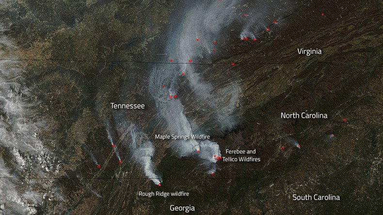 Spread of southeast wildfires captured from space (PHOTOS)