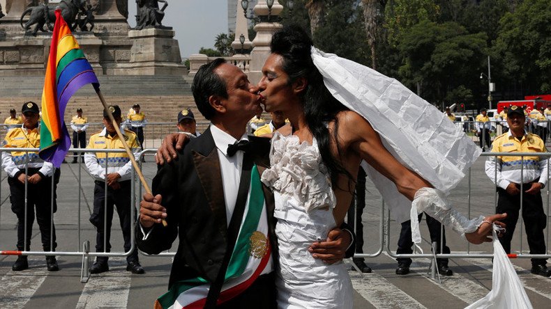 Mexican lawmakers reject president's bid to legalize gay marriage nationwide