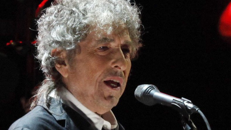 Bob Dylan: I won’t travel to Stockholm to accept Nobel Prize