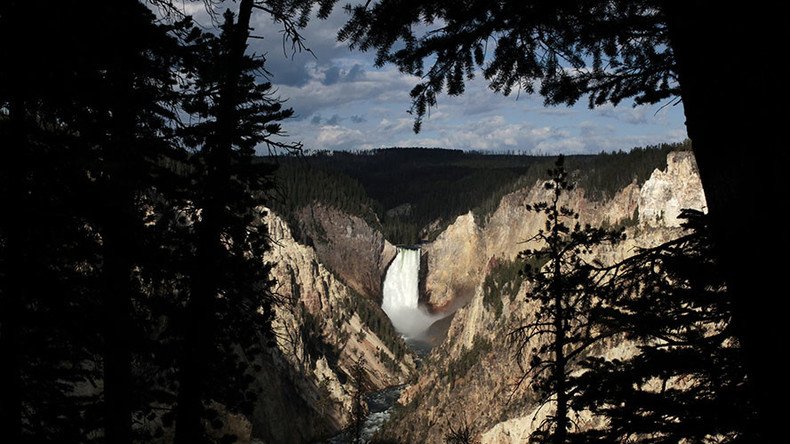 Gold mining banned for 30K acres near Yellowstone National Park