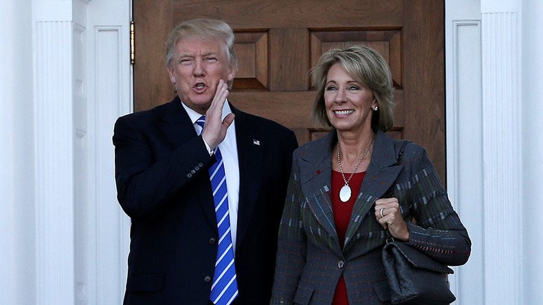 Trump taps Michigan philanthropist Betsy DeVos to be secretary of education