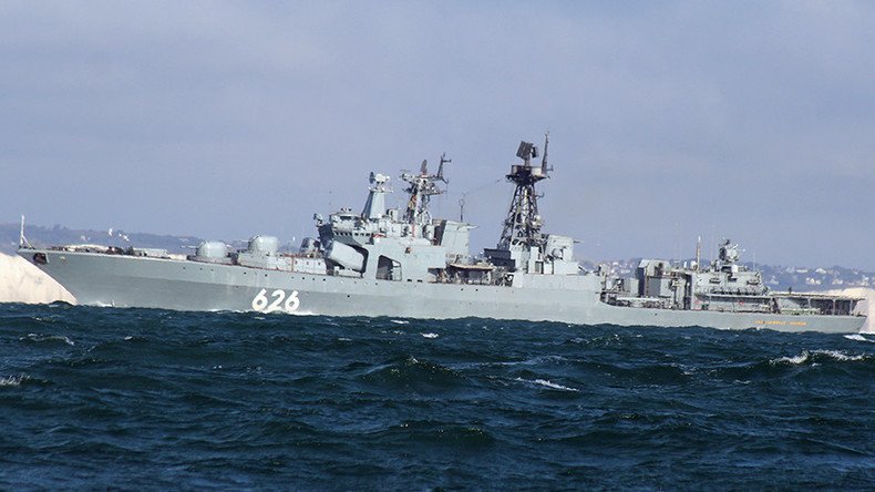 Russian military ship first to help out Ukrainian vessel in distress (VIDEO)
