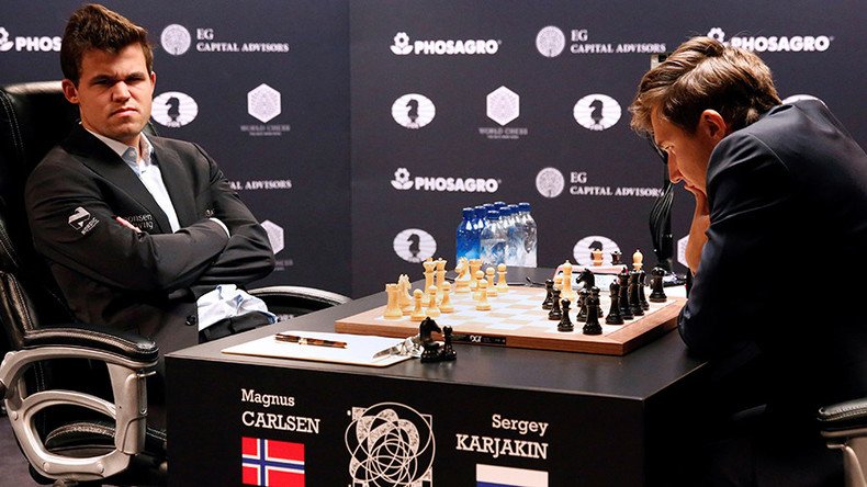 Carlsen draws even with Karjakin at World Chess Championship