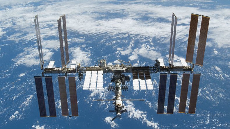 Gecko-legged microbots may crawl over ISS to detect faults