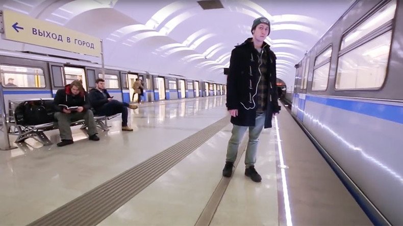 #MannequinChallenge in Moscow: Metro Station frozen in time (VIDEO)