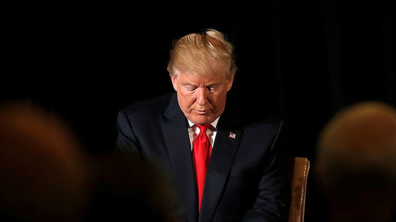 Tweeter-in-Chief: 'Trump tweets foreign policy positions, avoids intelligence briefings'