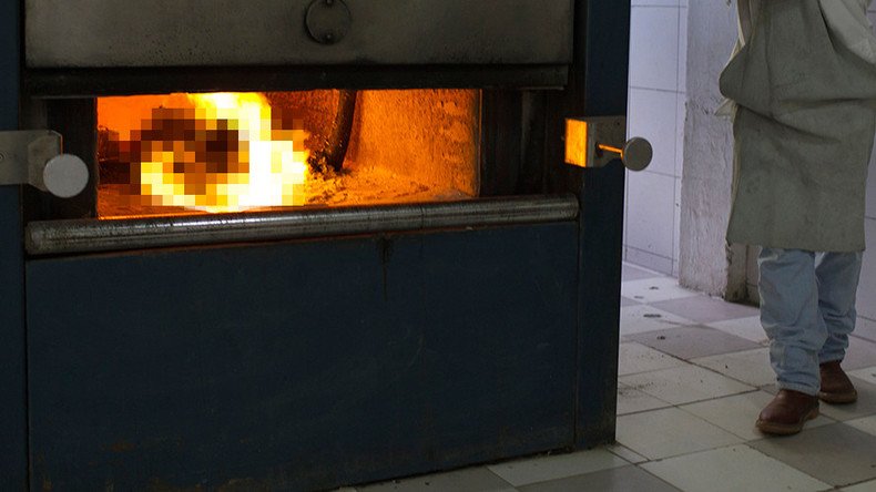 Cremation on camera: Employee under fire for posting graphic videos online 