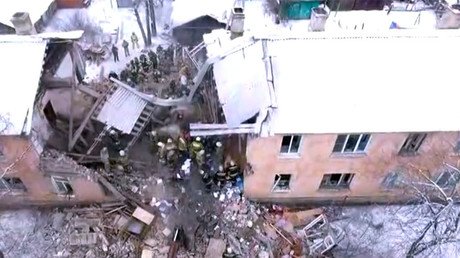 At least 2 dead in gas blast & partial building collapse in Russia (VIDEOS)