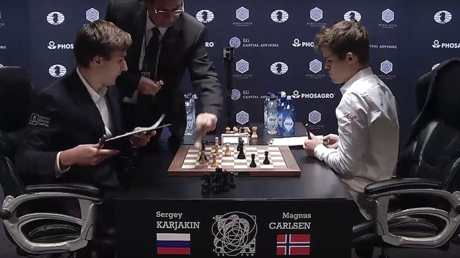 Karjakin-Carlsen game 11 ends in draw in tight World Chess Championship battle