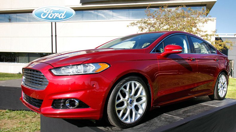 Ford recalling nearly 700k cars for defective seat belts