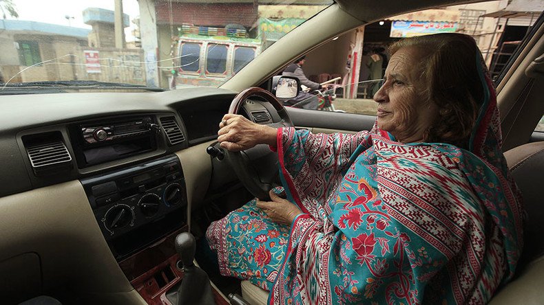 Breaking barriers: Pakistani taxi app hires women drivers