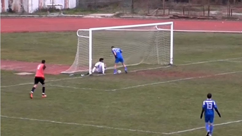 Worst miss ever? Unbelievable miss by Greek footballer inches from open net (VIDEO)