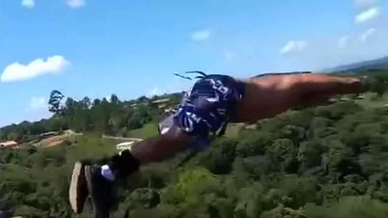 Horrifying footage shows moment bungee jump ends in tragedy (VIDEO)