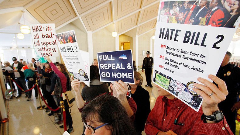North Carolinians irked that 'bathroom bill' not repealed in House special session
