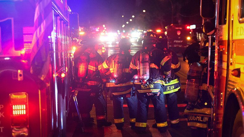 24 hurt in NYC high-rise fire (PHOTOS)