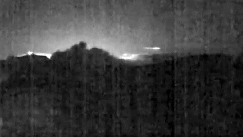 Meteor streaks across volcanic eruption in Costa Rica (VIDEO)