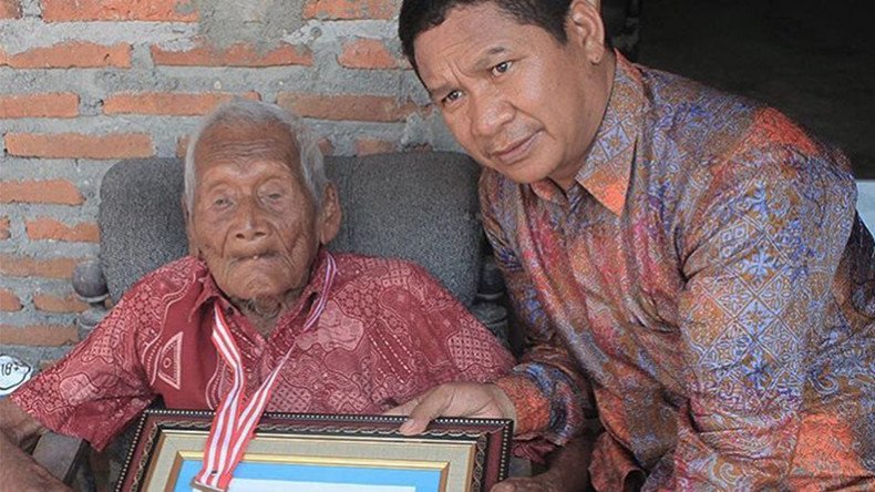 World’s ‘oldest’ man just turned 146, beats curse of 2016 (VIDEO)